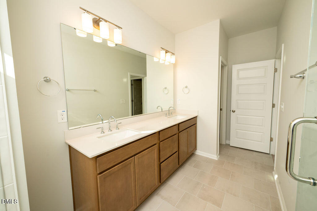 1004 Westerland Way Property Photo 31