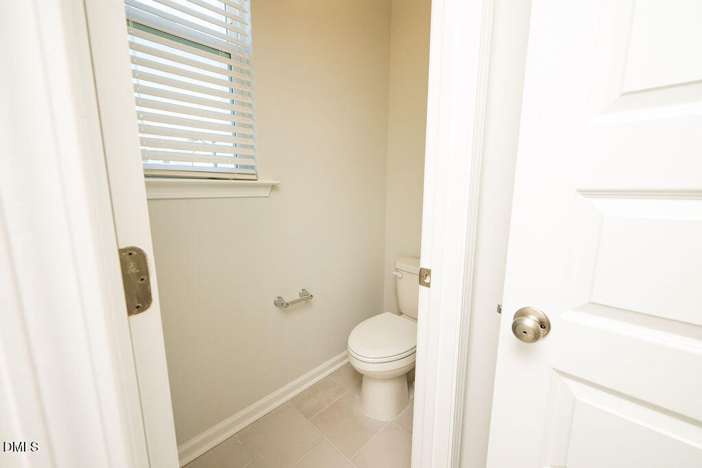1004 Westerland Way Property Photo 32
