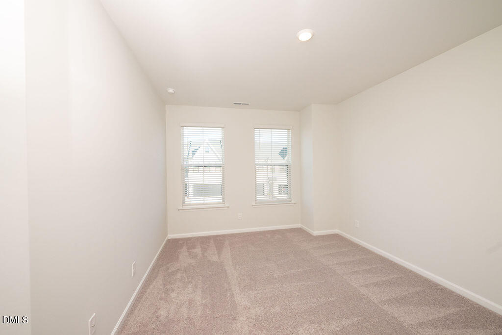 1004 Westerland Way Property Photo 36