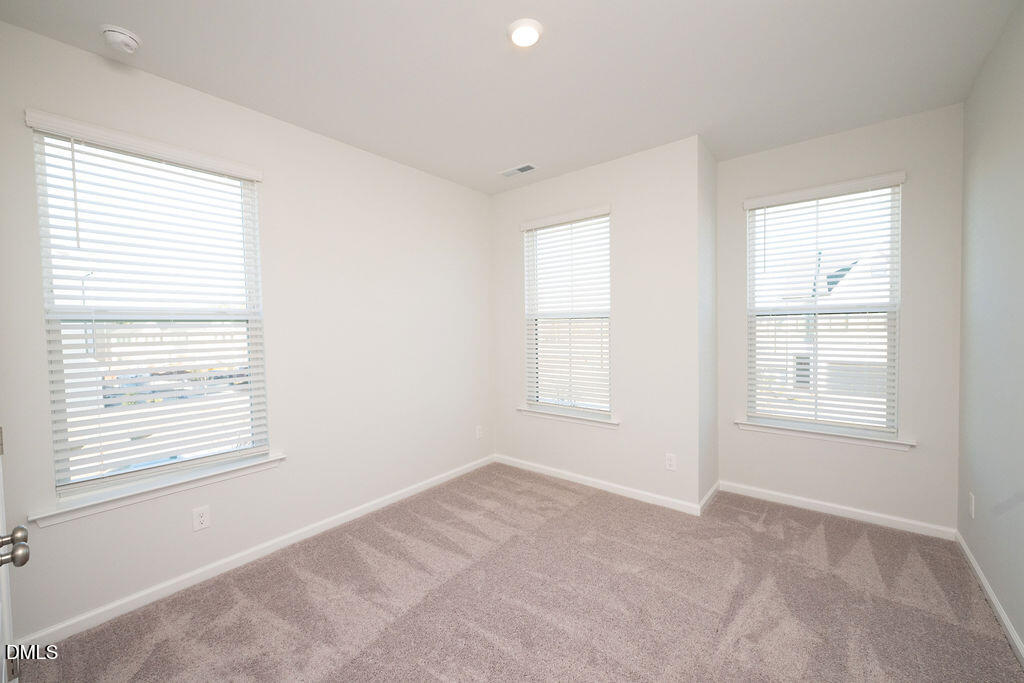 1004 Westerland Way Property Photo 39