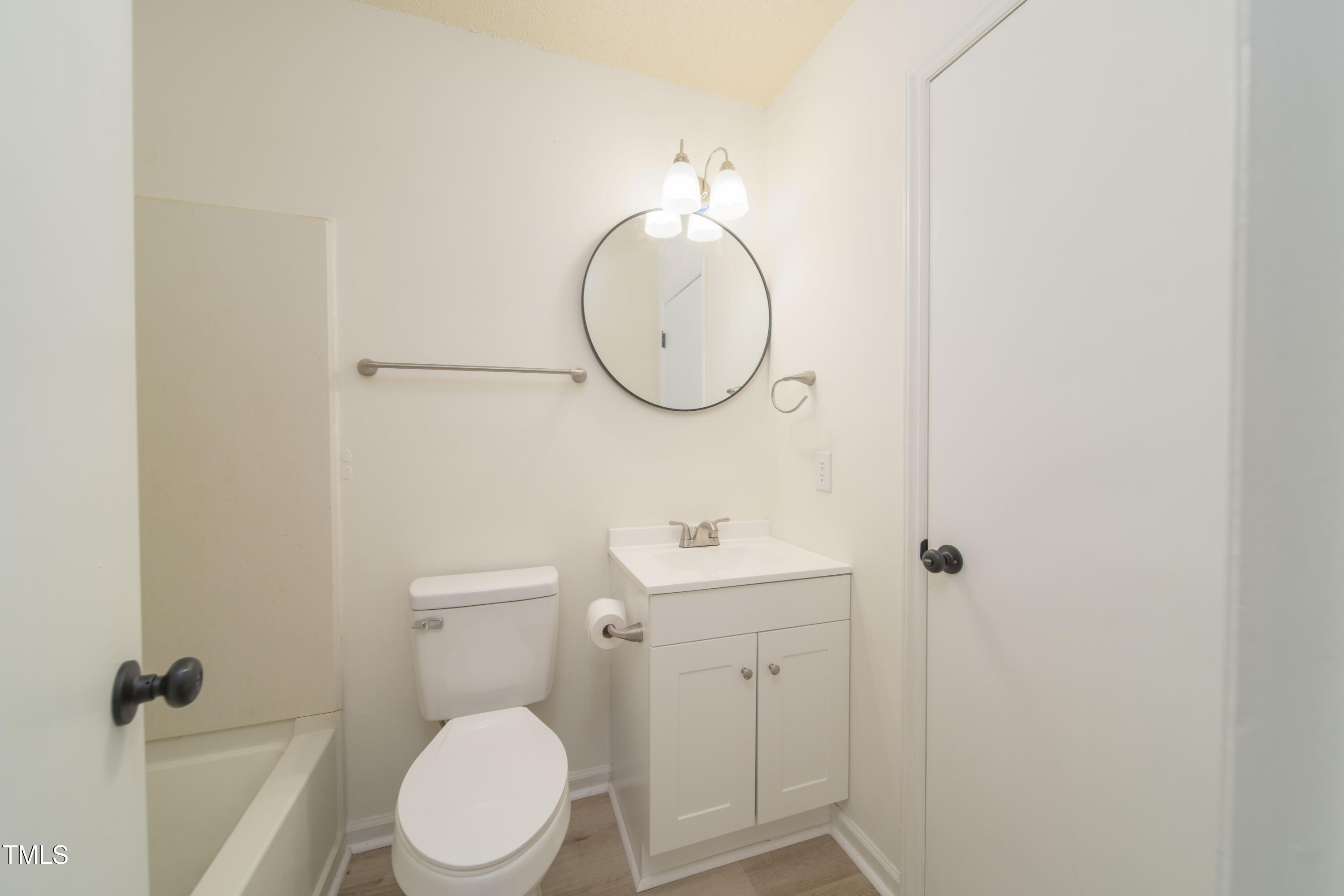 4258 Kaplan Drive Property Photo 14