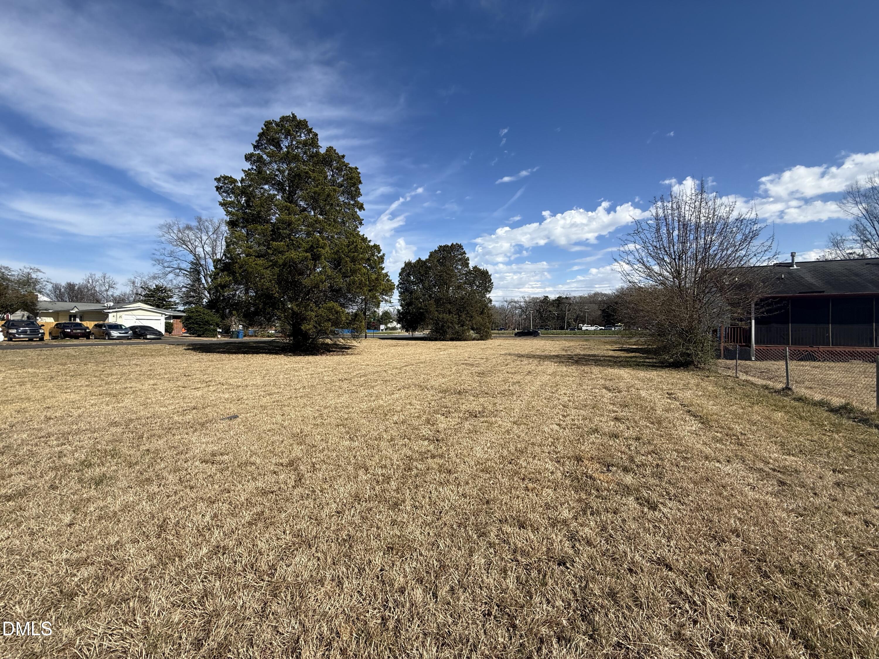 3213 N Duke Street Property Photo 3
