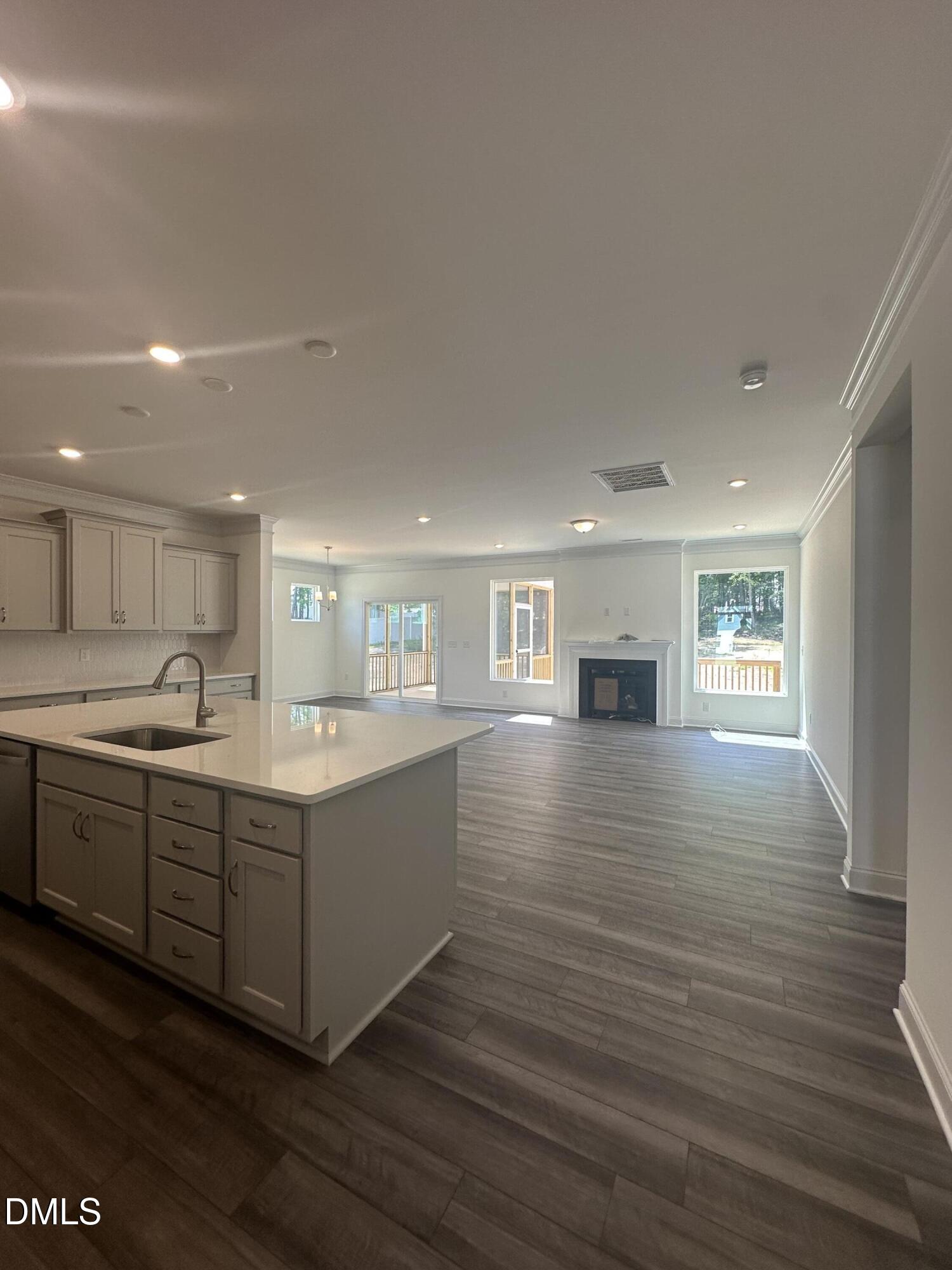447 Rising Star Drive Property Photo 5