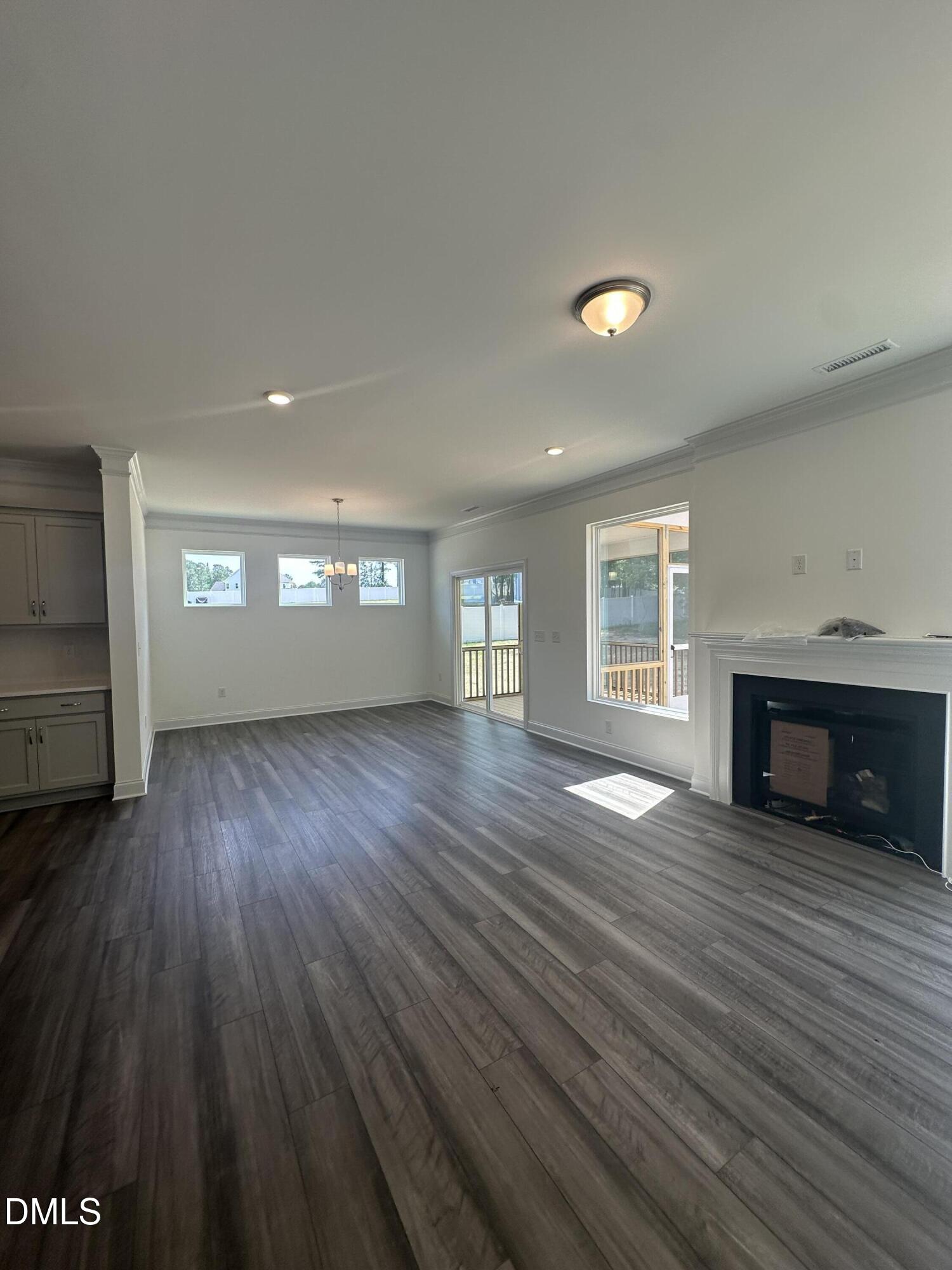 447 Rising Star Drive Property Photo 8