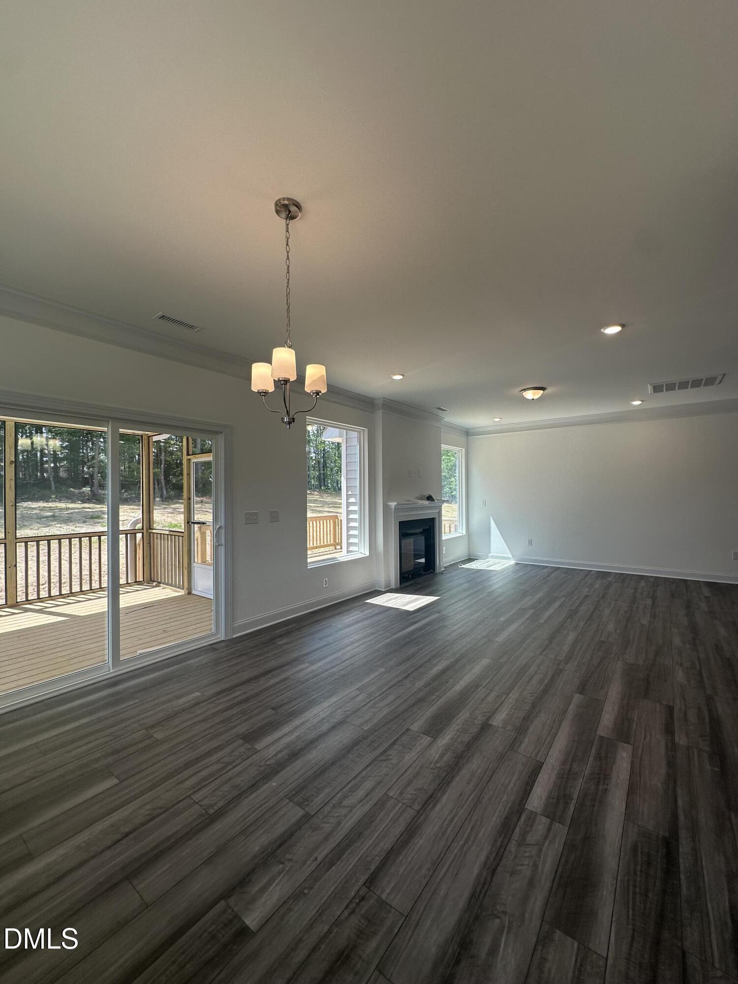 447 Rising Star Drive Property Photo 9