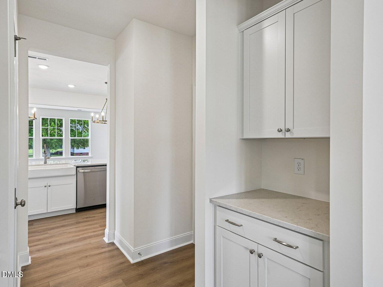 21 Alden Way Property Photo 13