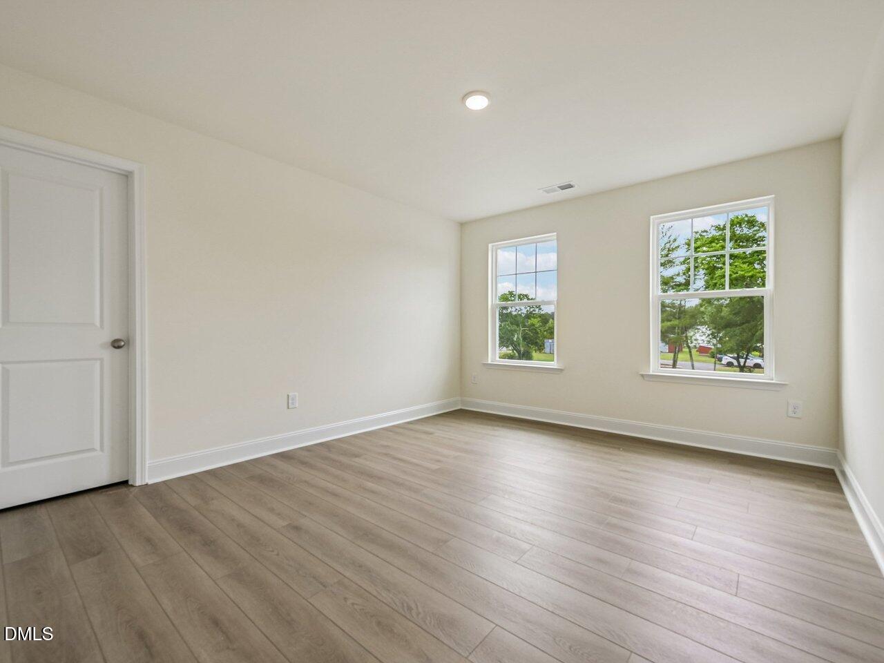 21 Alden Way Property Photo 34