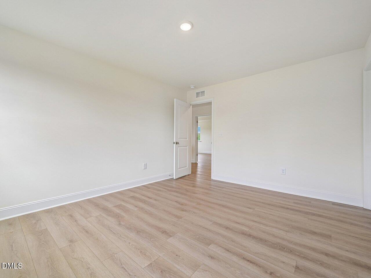 21 Alden Way Property Photo 35