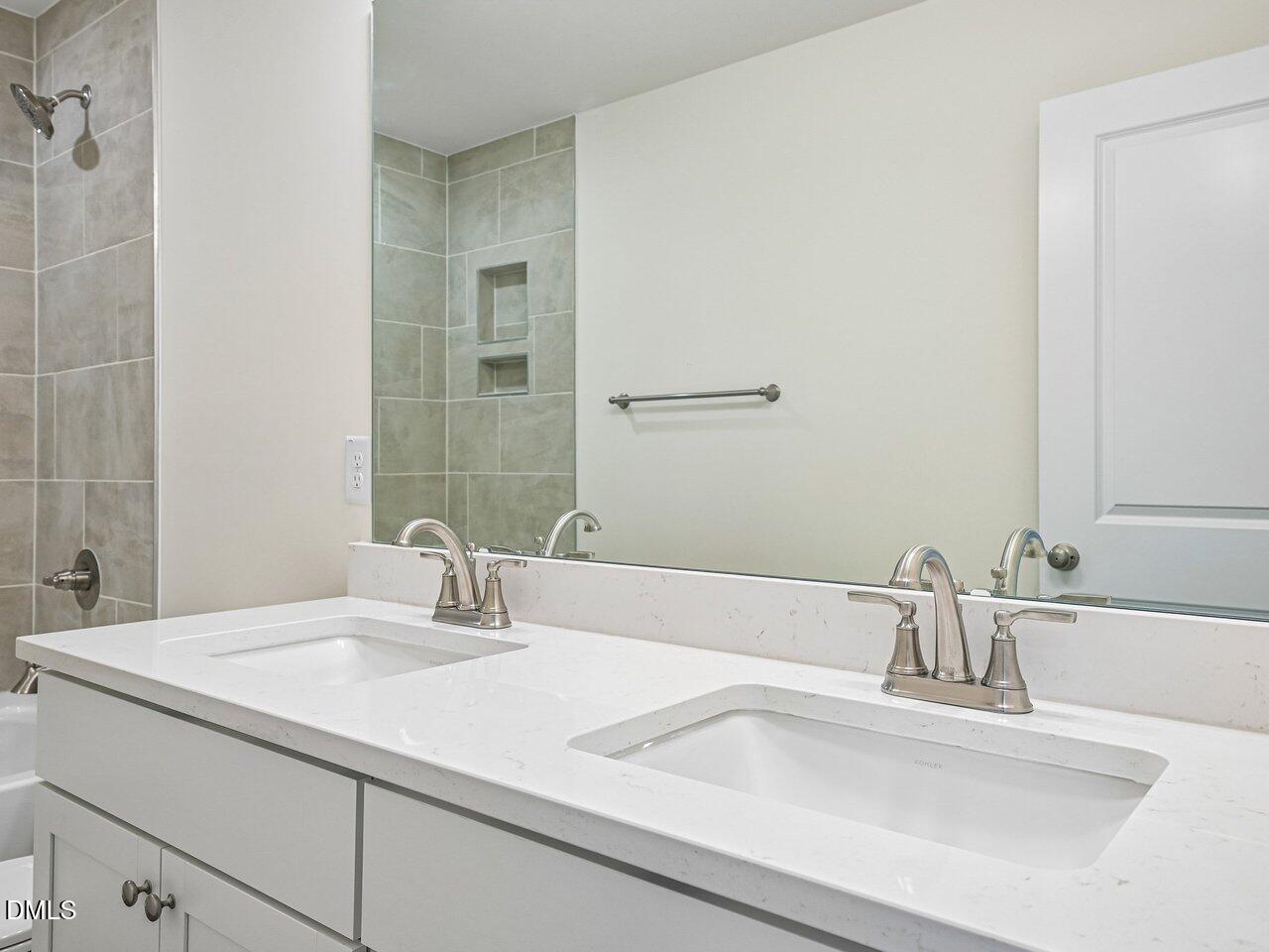 21 Alden Way Property Photo 37
