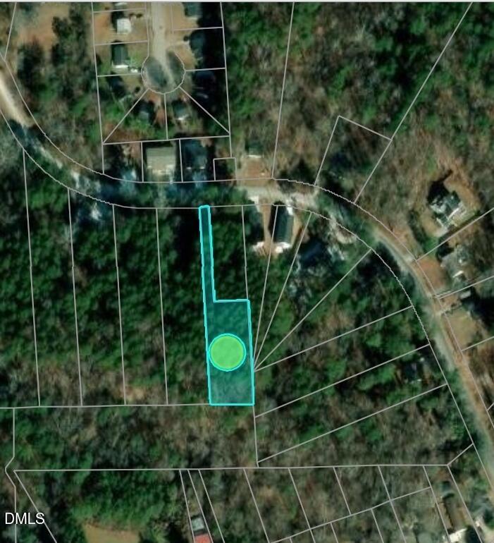 906 Ardmore Drive Property Photo 3