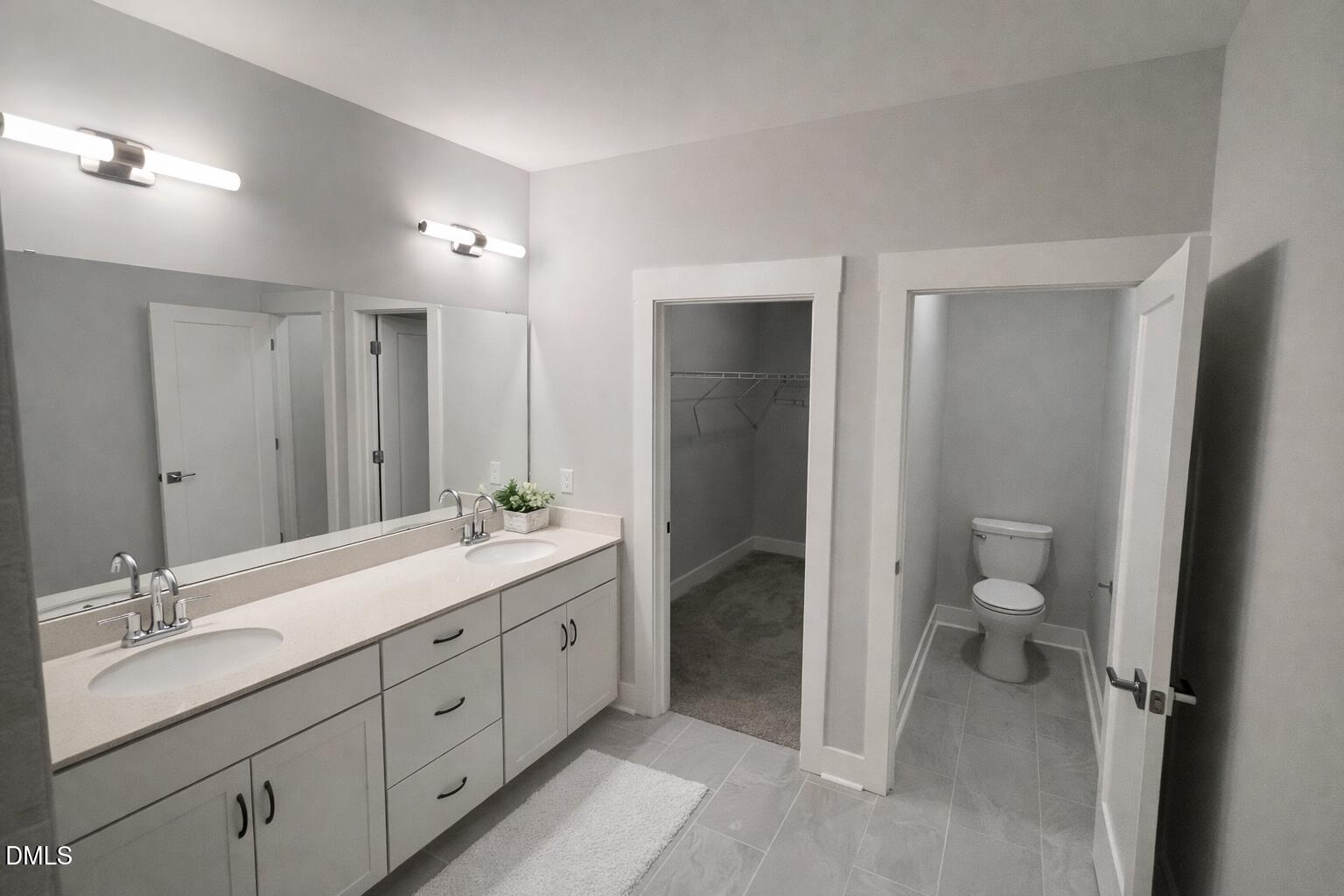 1118 Bacchanal Lane Property Photo 7