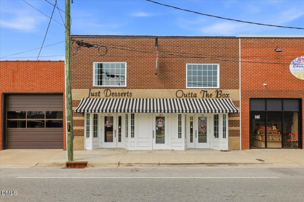 108 S Pine Street Property Photo 1