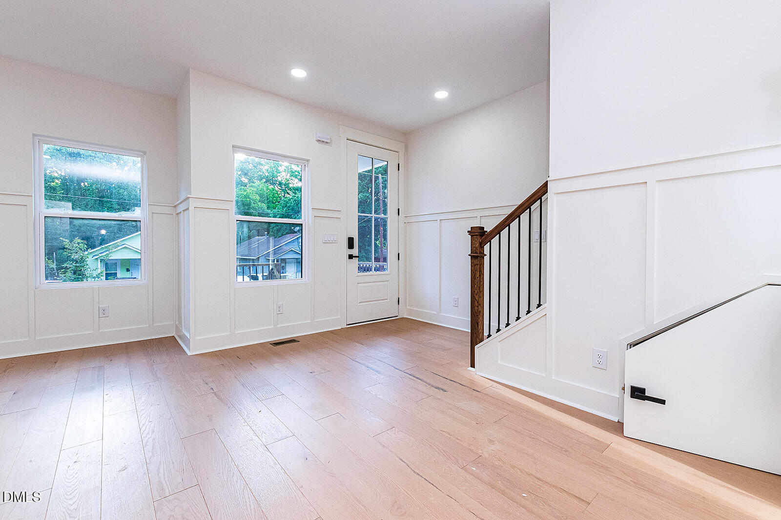 1508 N Hyde Park Avenue Property Photo 7