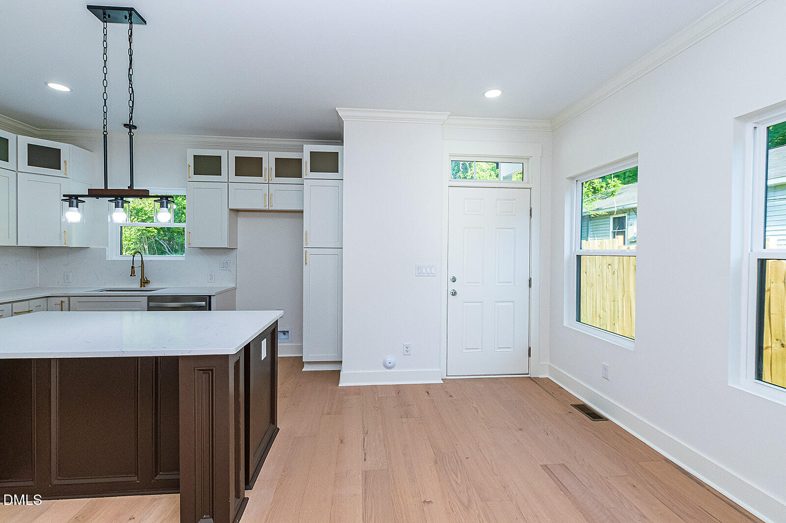 1508 N Hyde Park Avenue Property Photo 15