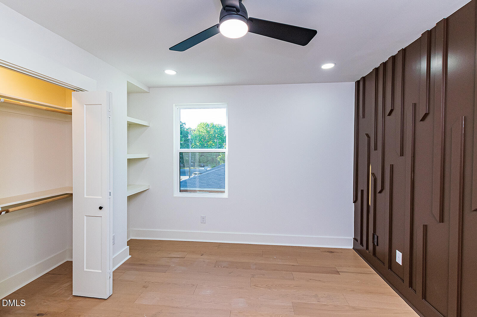 1508 N Hyde Park Avenue Property Photo 20