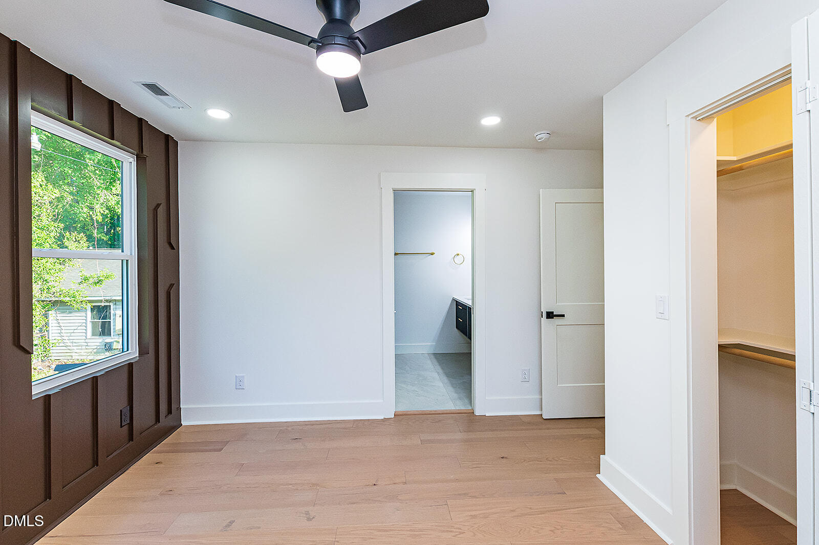 1508 N Hyde Park Avenue Property Photo 21