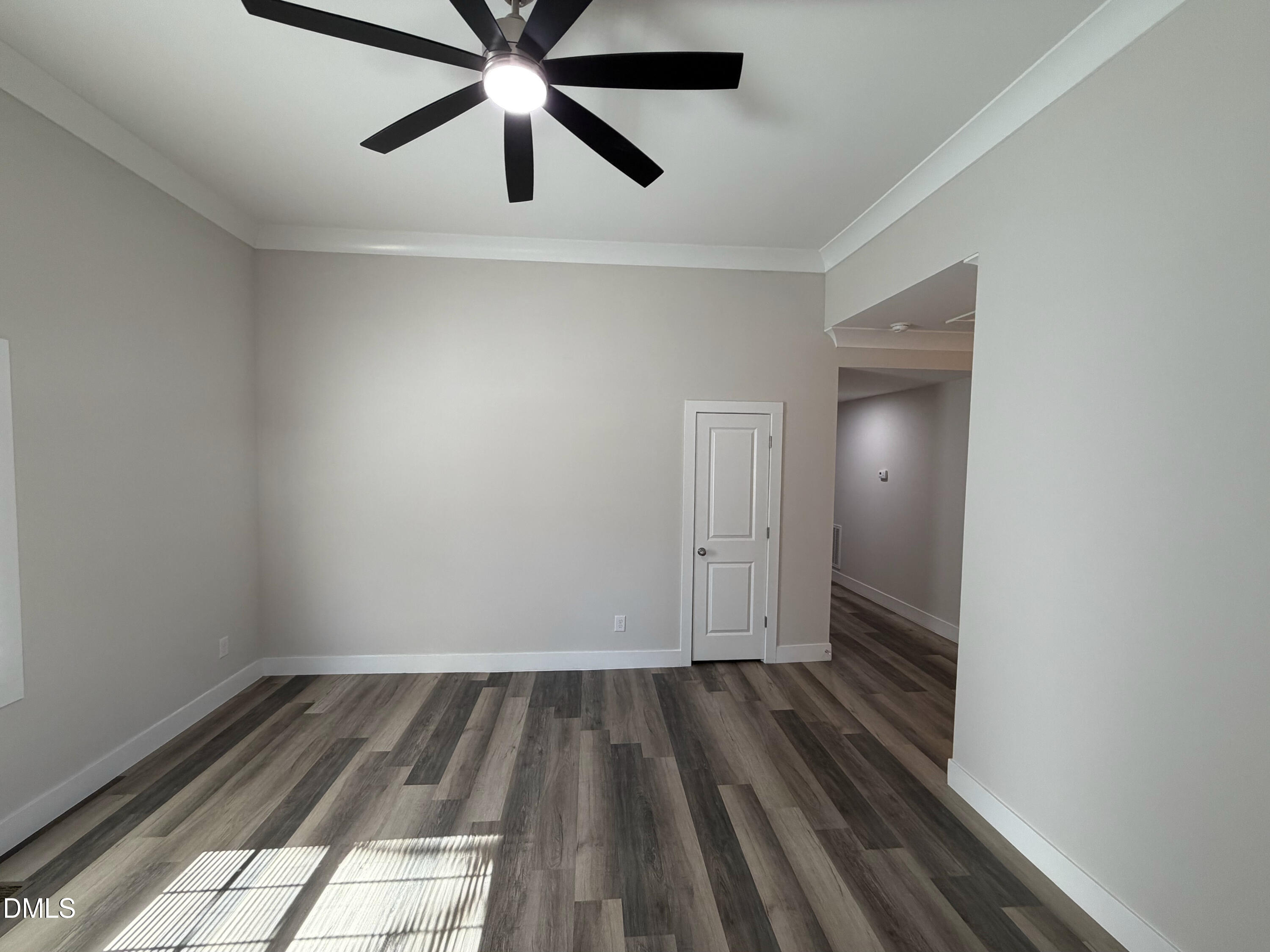 718 Clark Street Property Photo 8