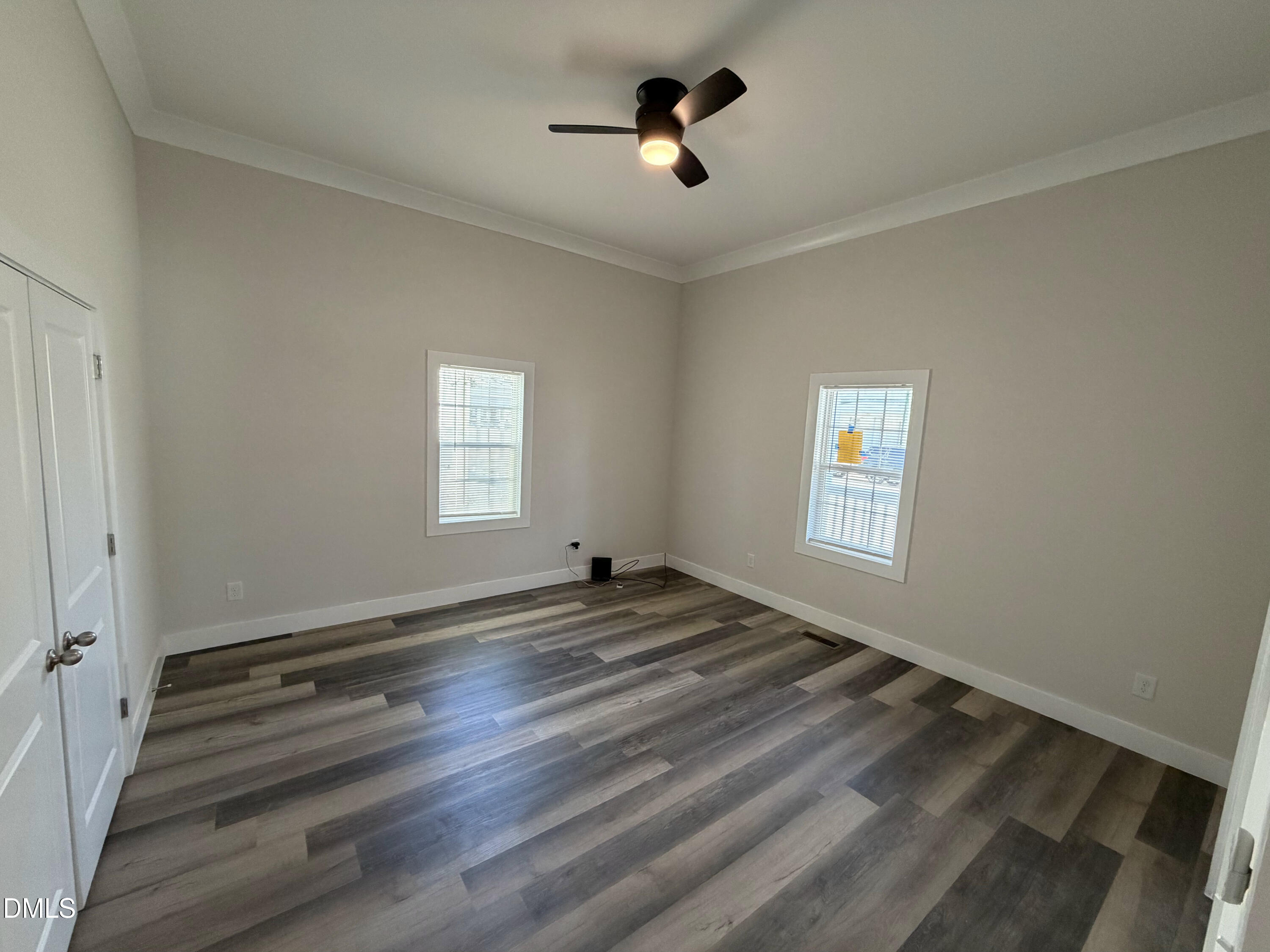 718 Clark Street Property Photo 9