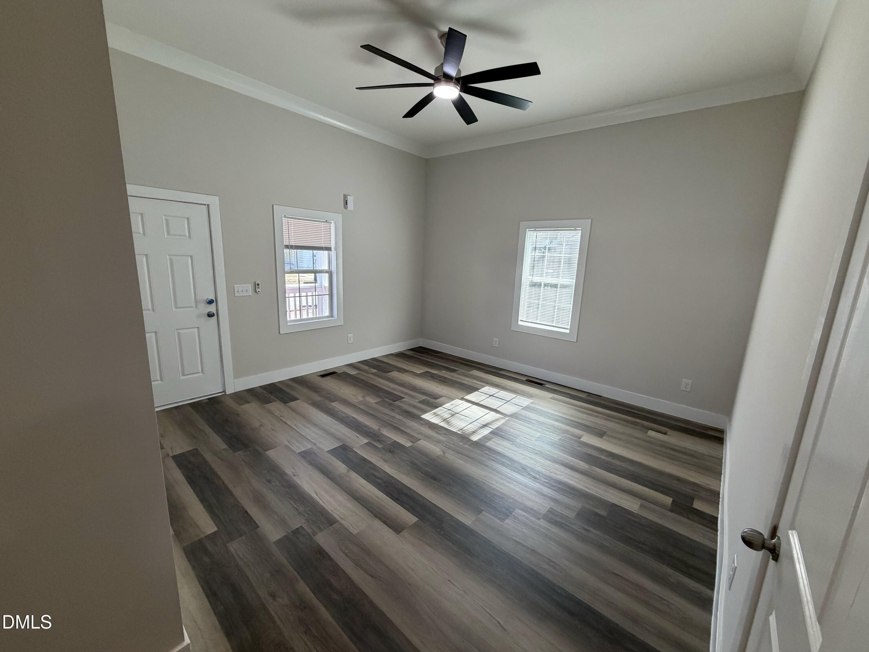 718 Clark Street Property Photo 11