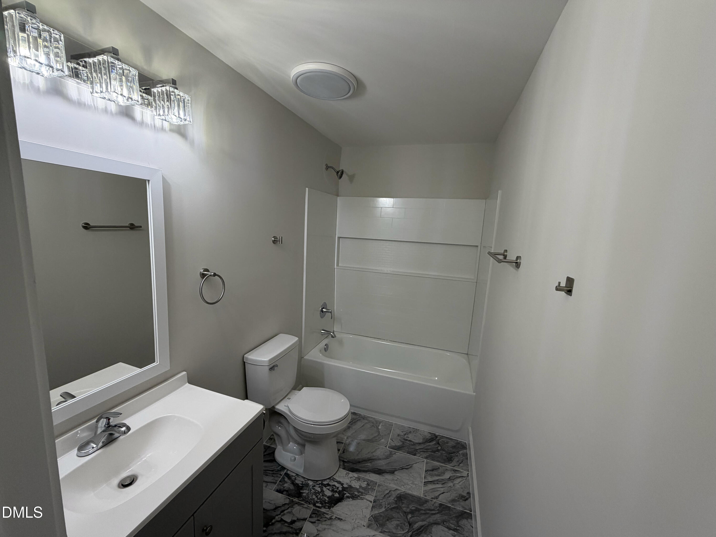 718 Clark Street Property Photo 22