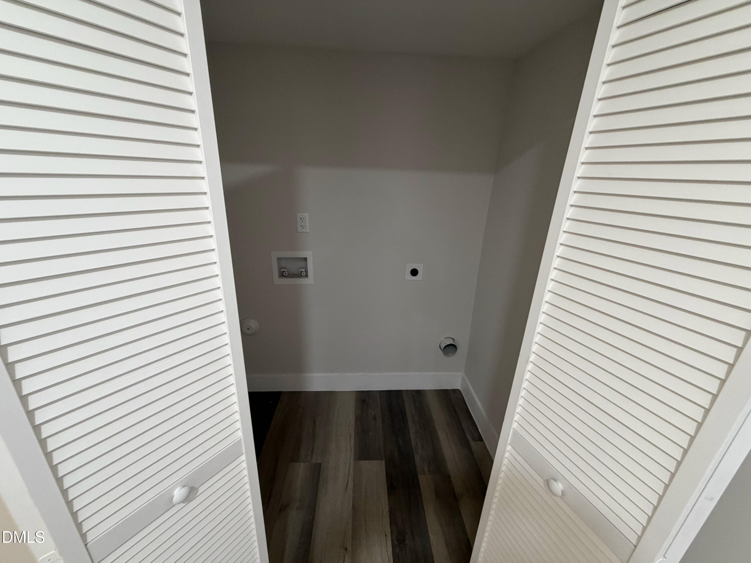 718 Clark Street Property Photo 29