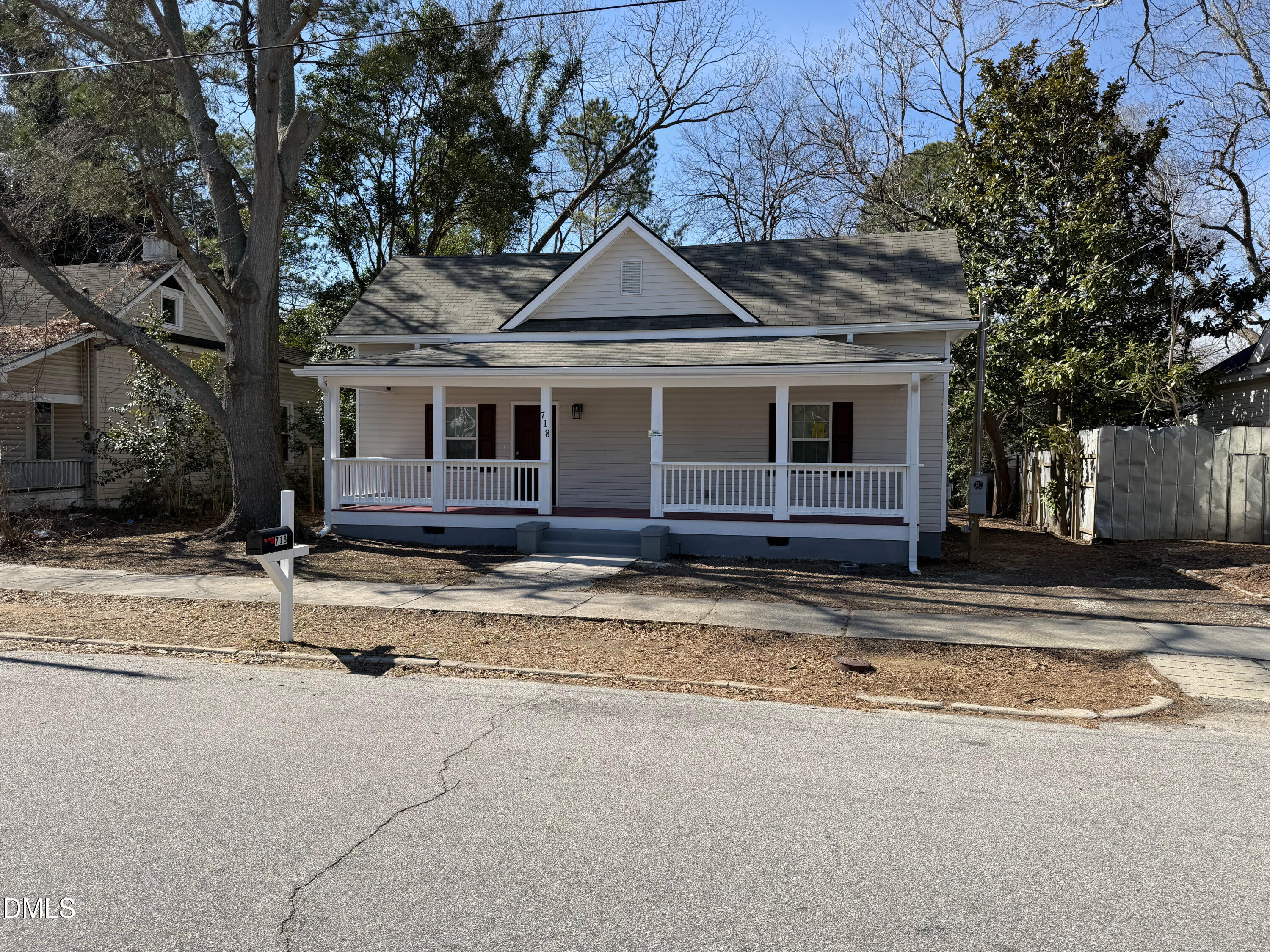 718 Clark Street Property Photo 39