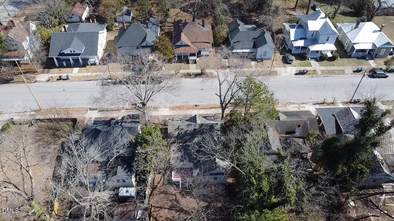 718 Clark Street Property Photo 43