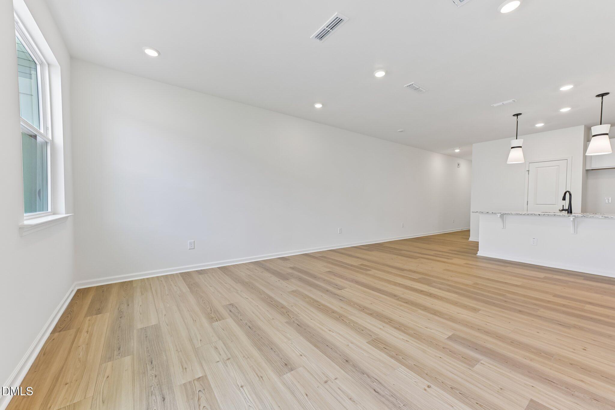3019 Chrys Street Property Photo 10