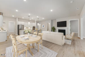 1121 Masters Place Way 161 Property Photo 6