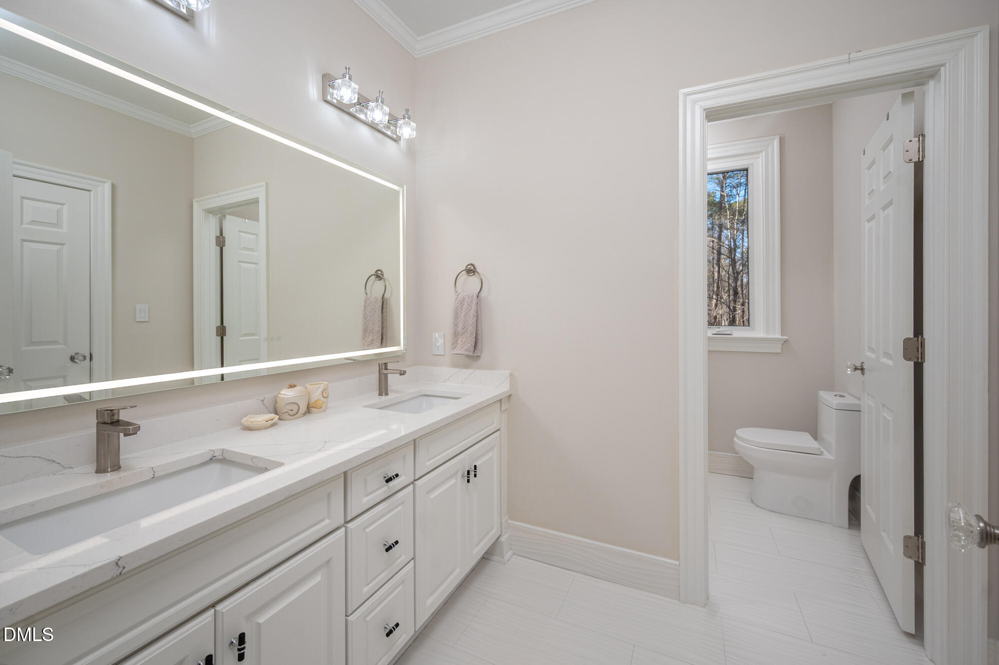 1125 Barclay Manor Way Property Photo 24