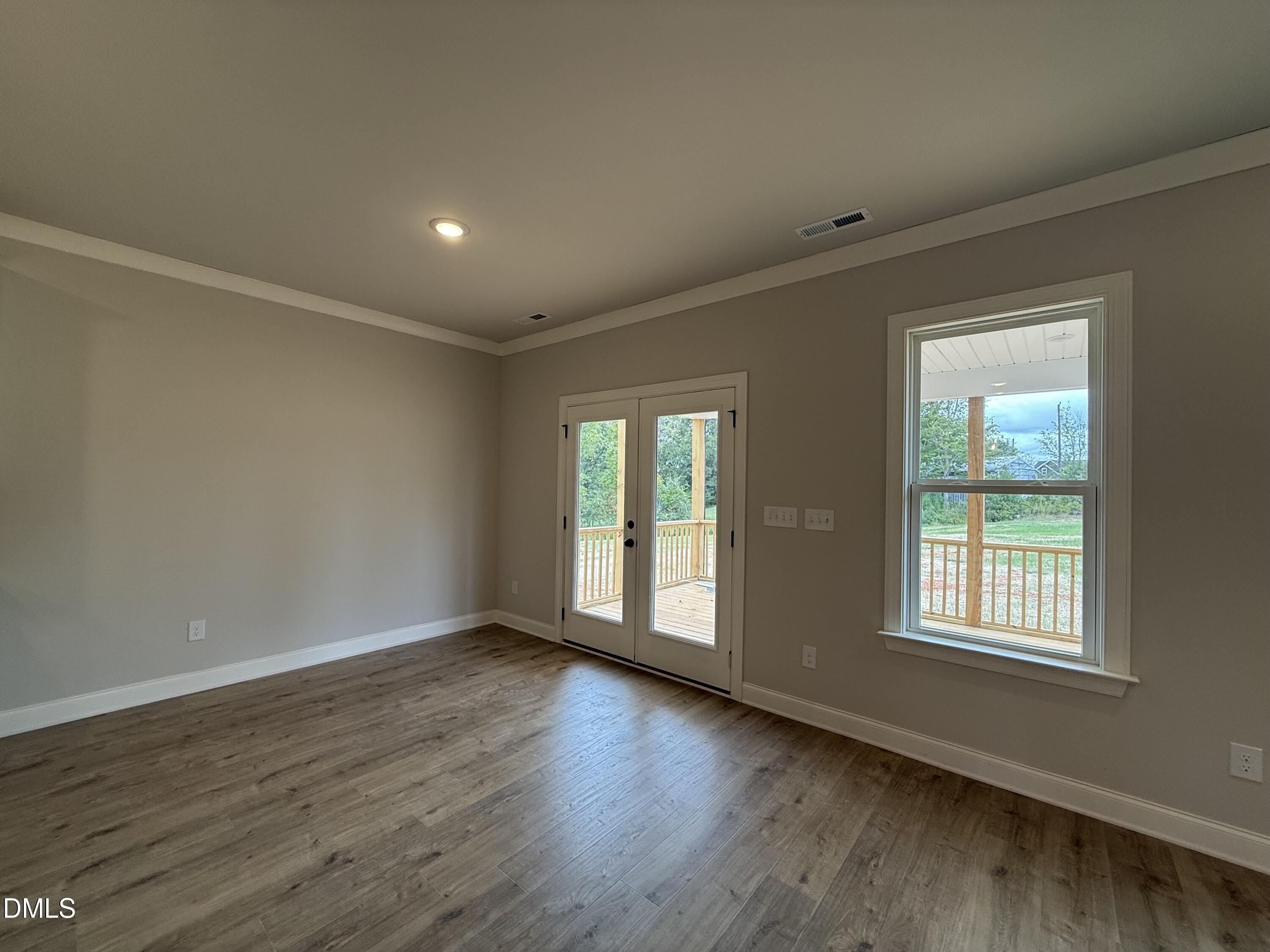 50 Watermere Street Property Photo 4