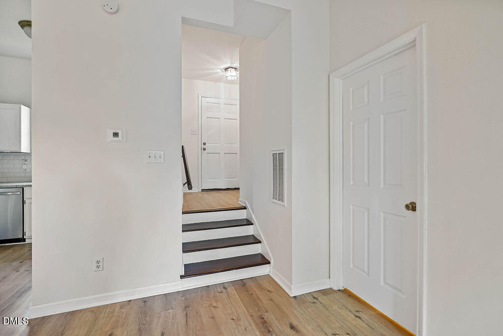6102 Highcastle Court Property Photo 5
