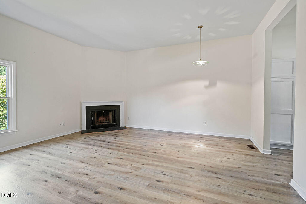 6102 Highcastle Court Property Photo 6
