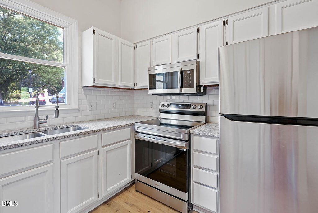 6102 Highcastle Court Property Photo 11