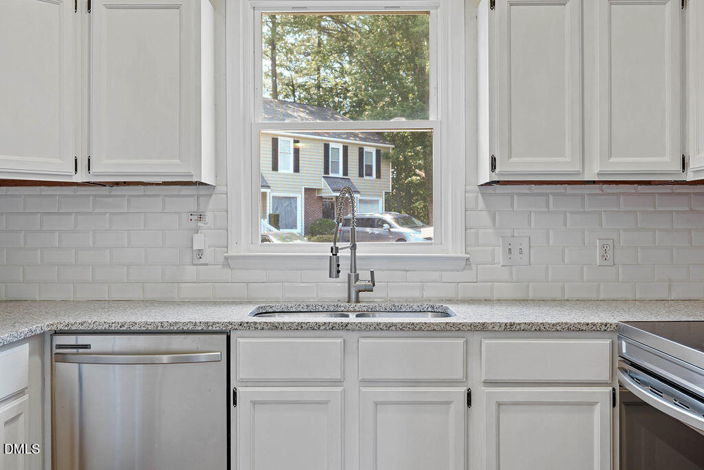 6102 Highcastle Court Property Photo 12