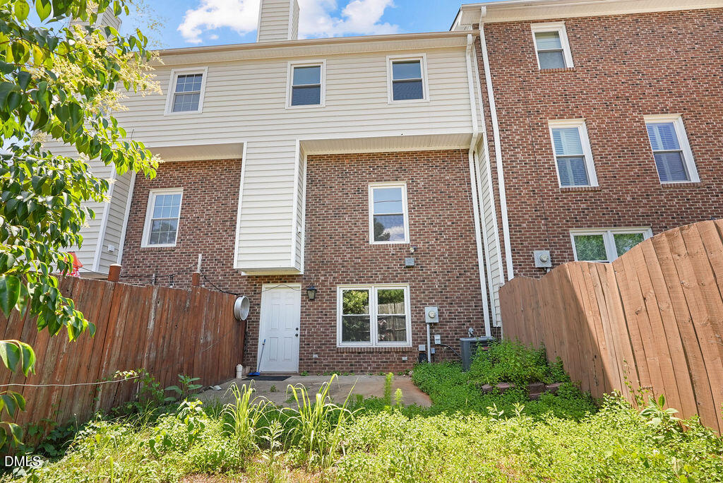 6102 Highcastle Court Property Photo 33