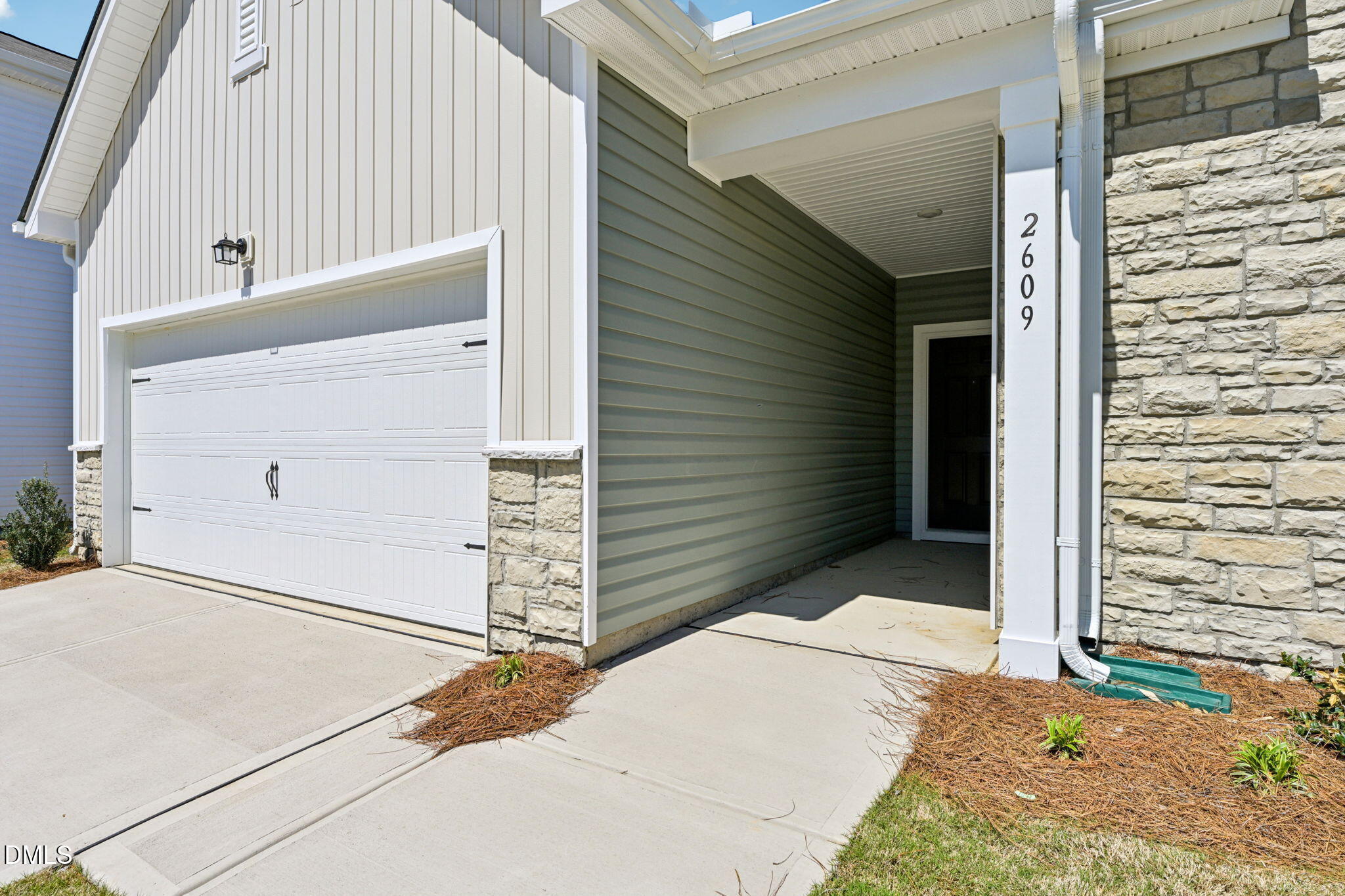 2573 Quarry Road Property Photo 6