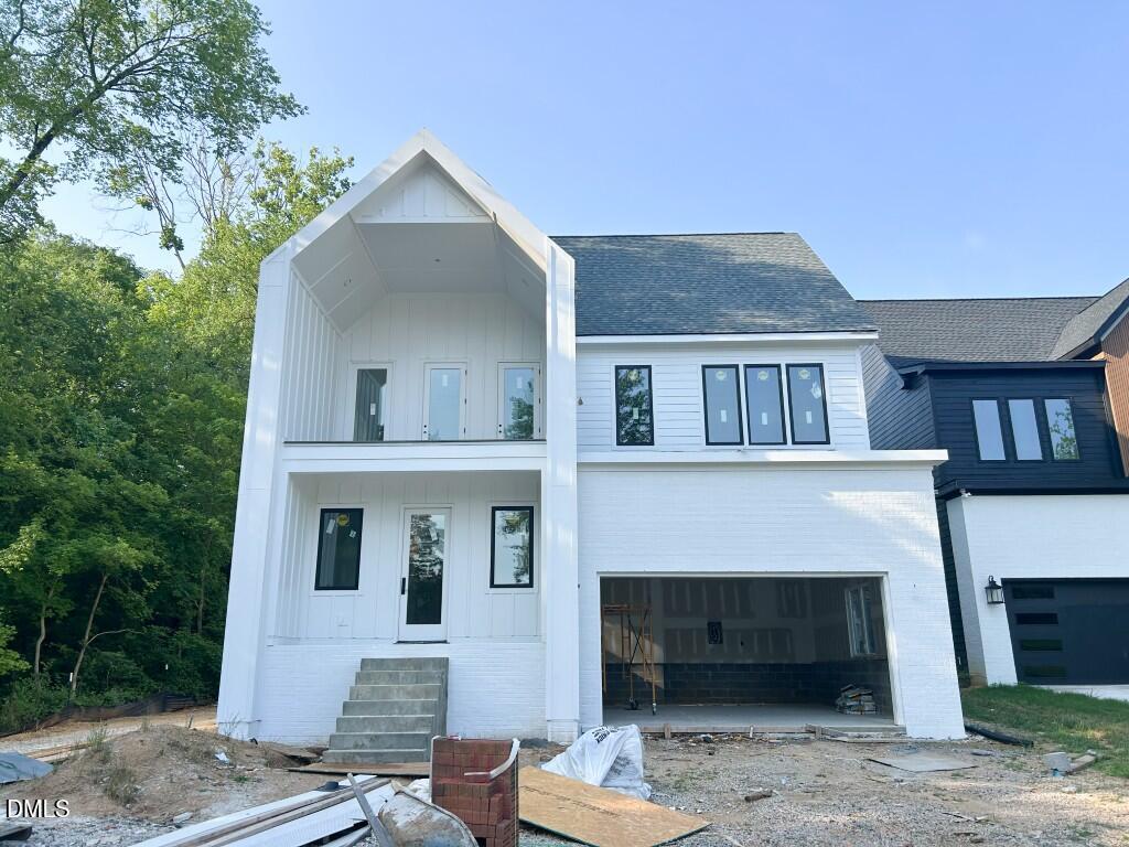 1003 Phoenix Place Property Photo 1