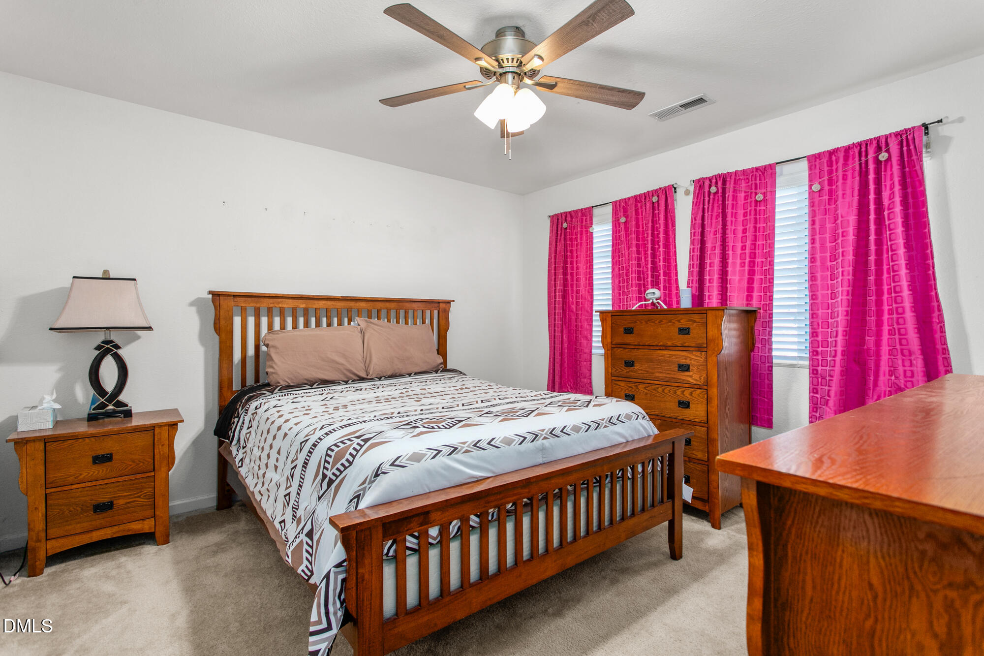 400 Walnut Crossing Drive Property Photo 18
