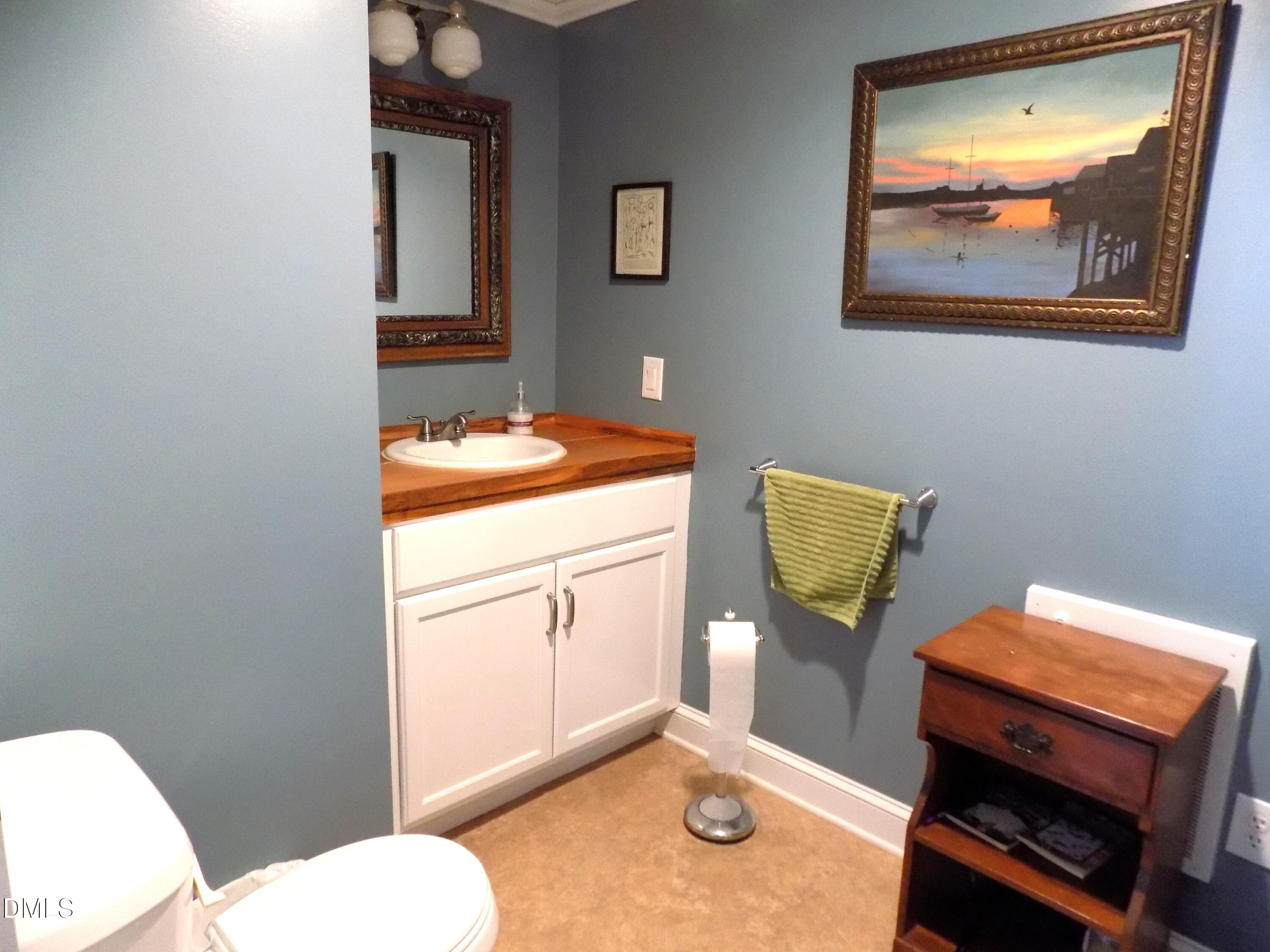 15 Full Circle Property Photo 23