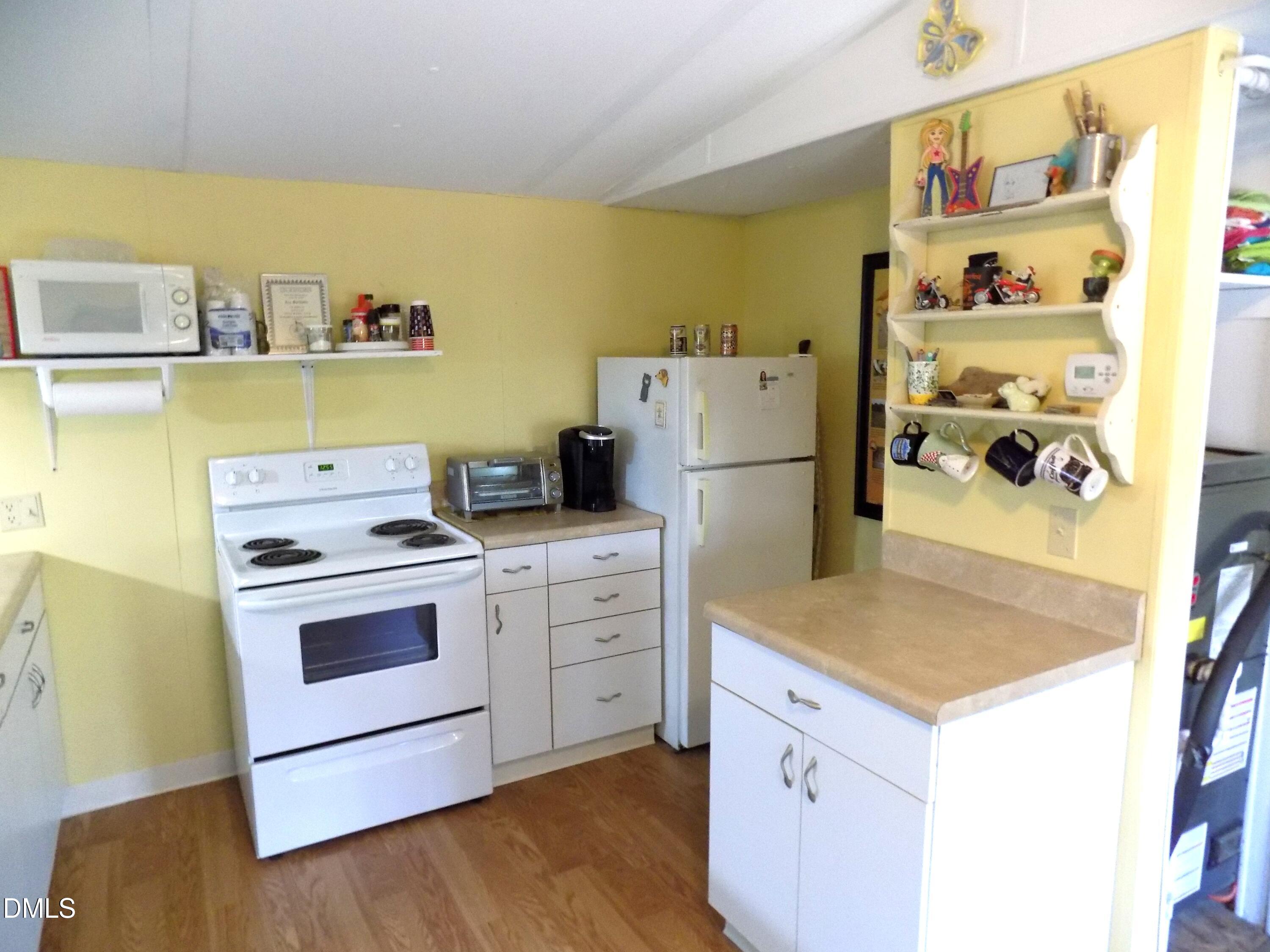 15 Full Circle Property Photo 32