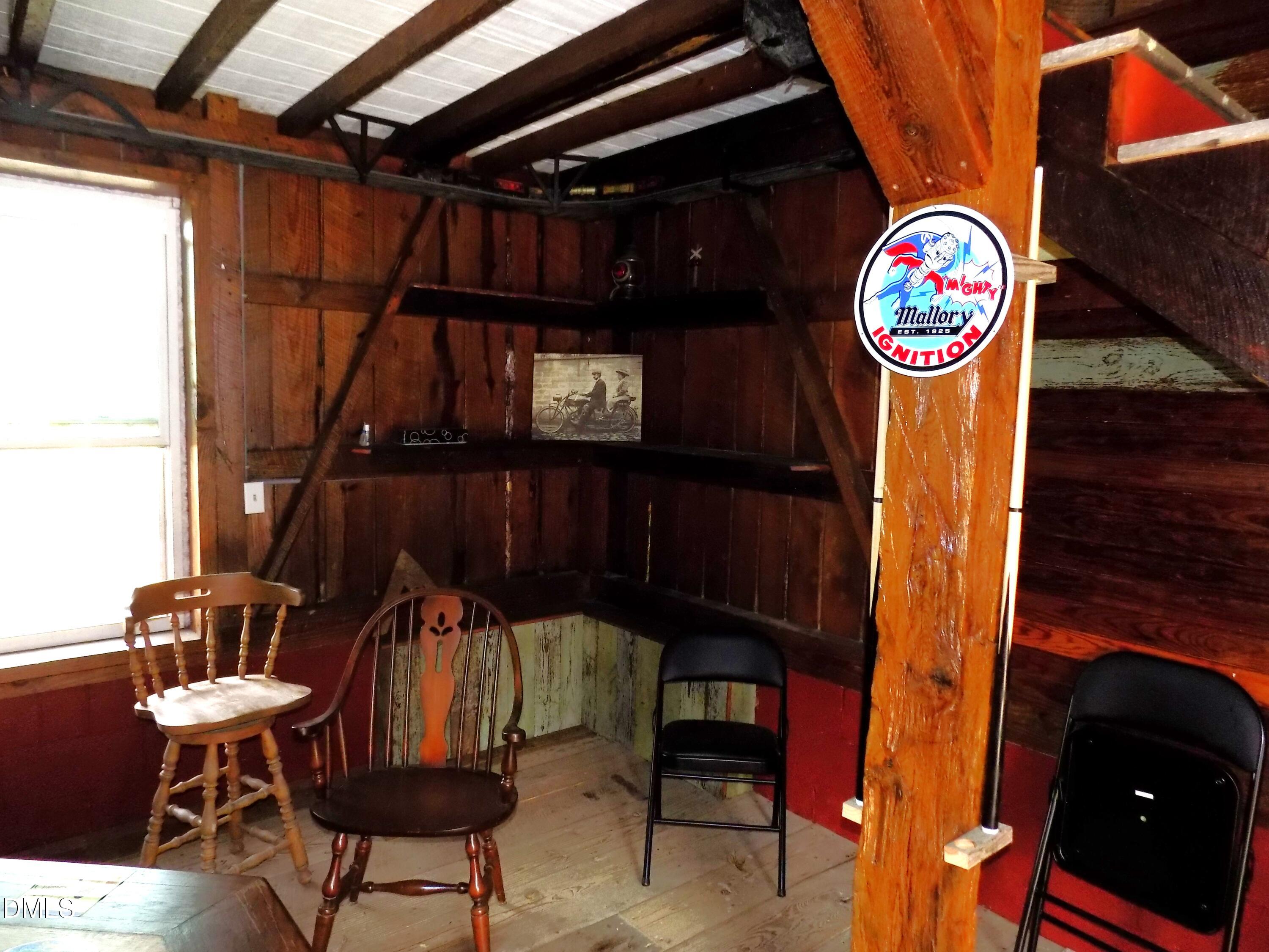 15 Full Circle Property Photo 44