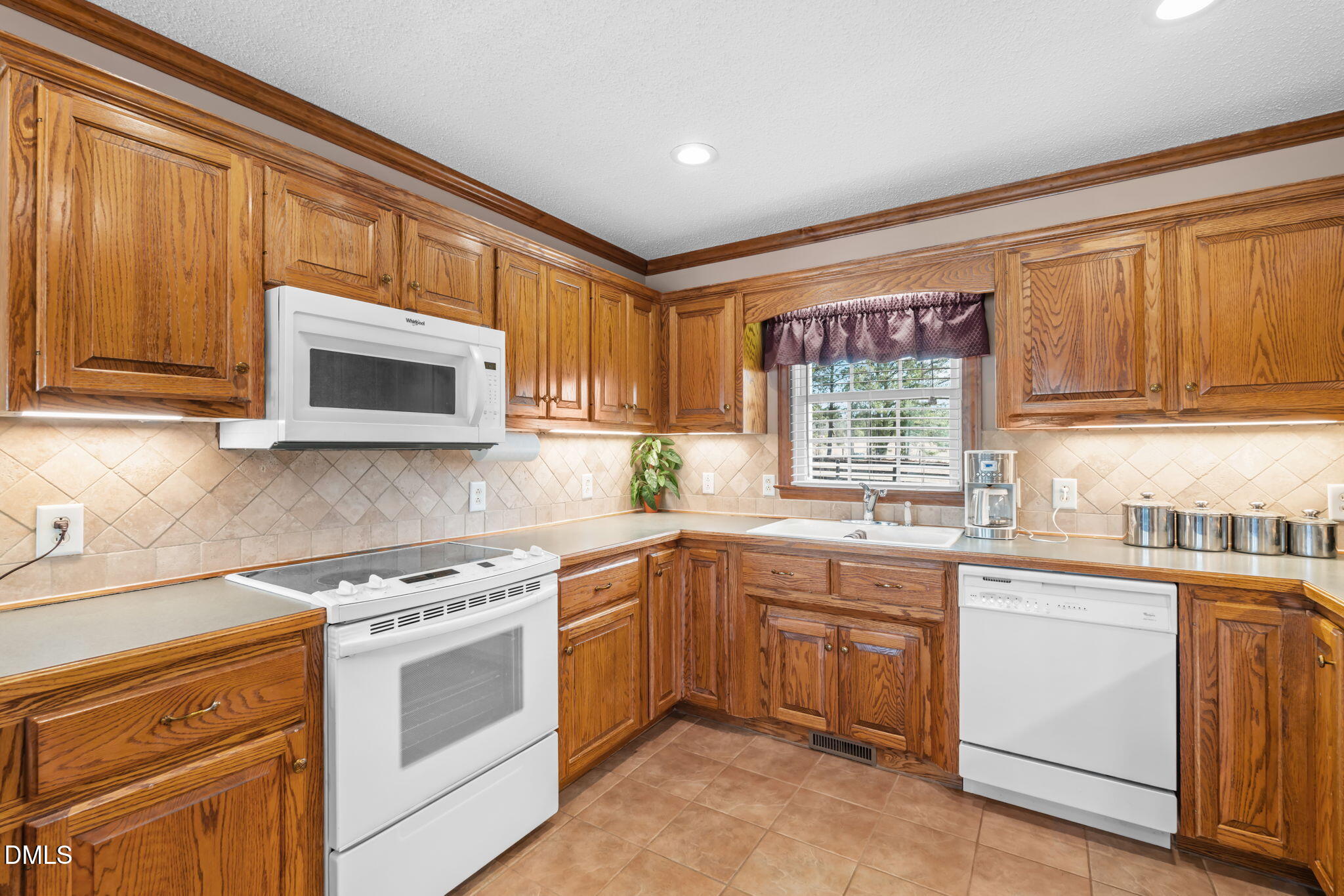 4240 Nicholson Road Property Photo 11