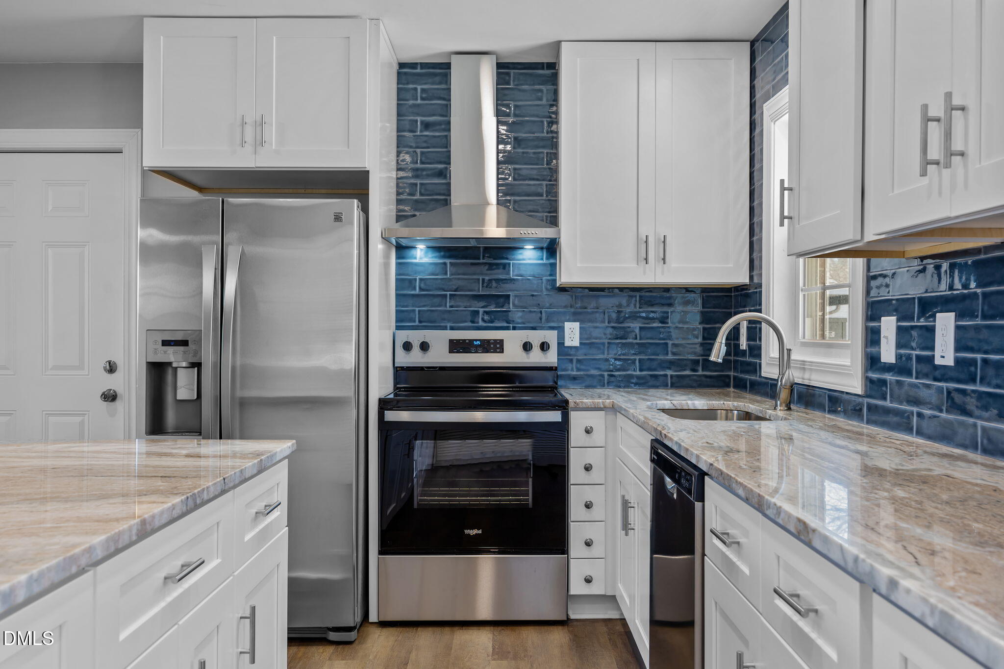 720 S Wakefield Street Property Photo 8