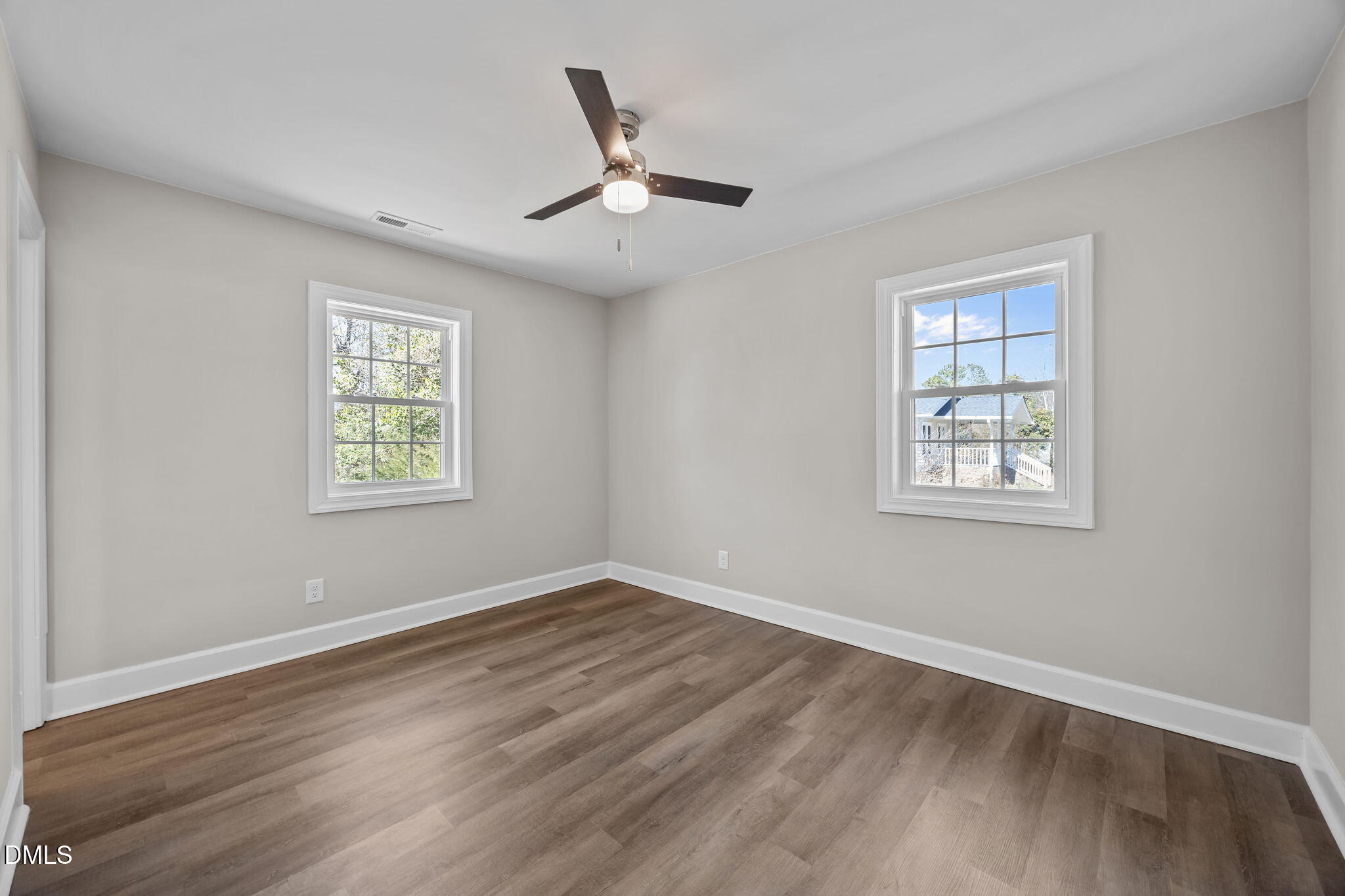720 S Wakefield Street Property Photo 12