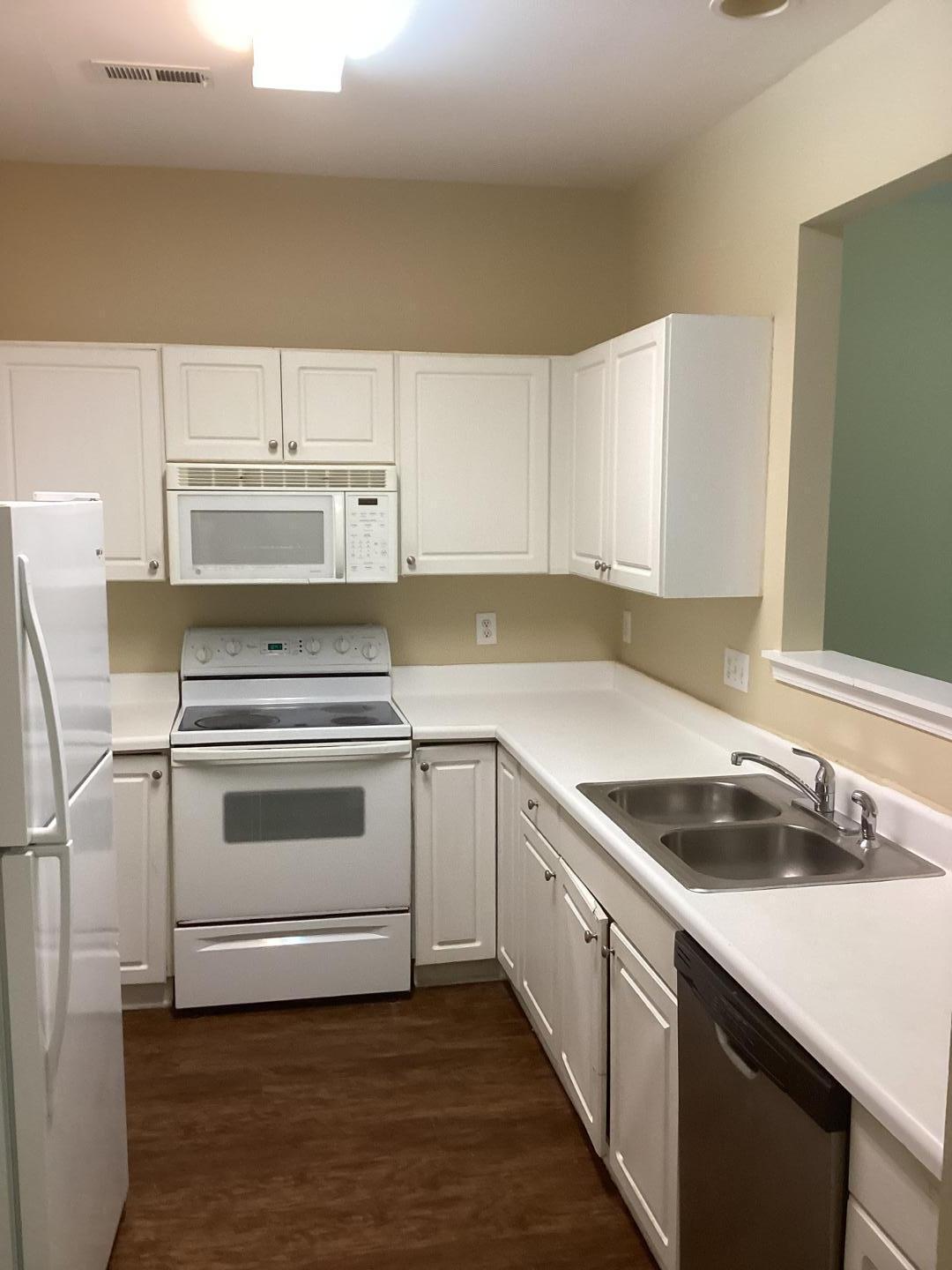 4121 Standing Rock Way Property Photo 9