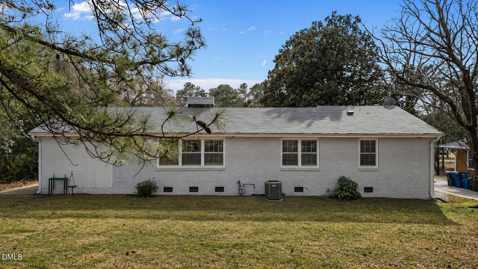 2613 Poole Road Property Photo 4