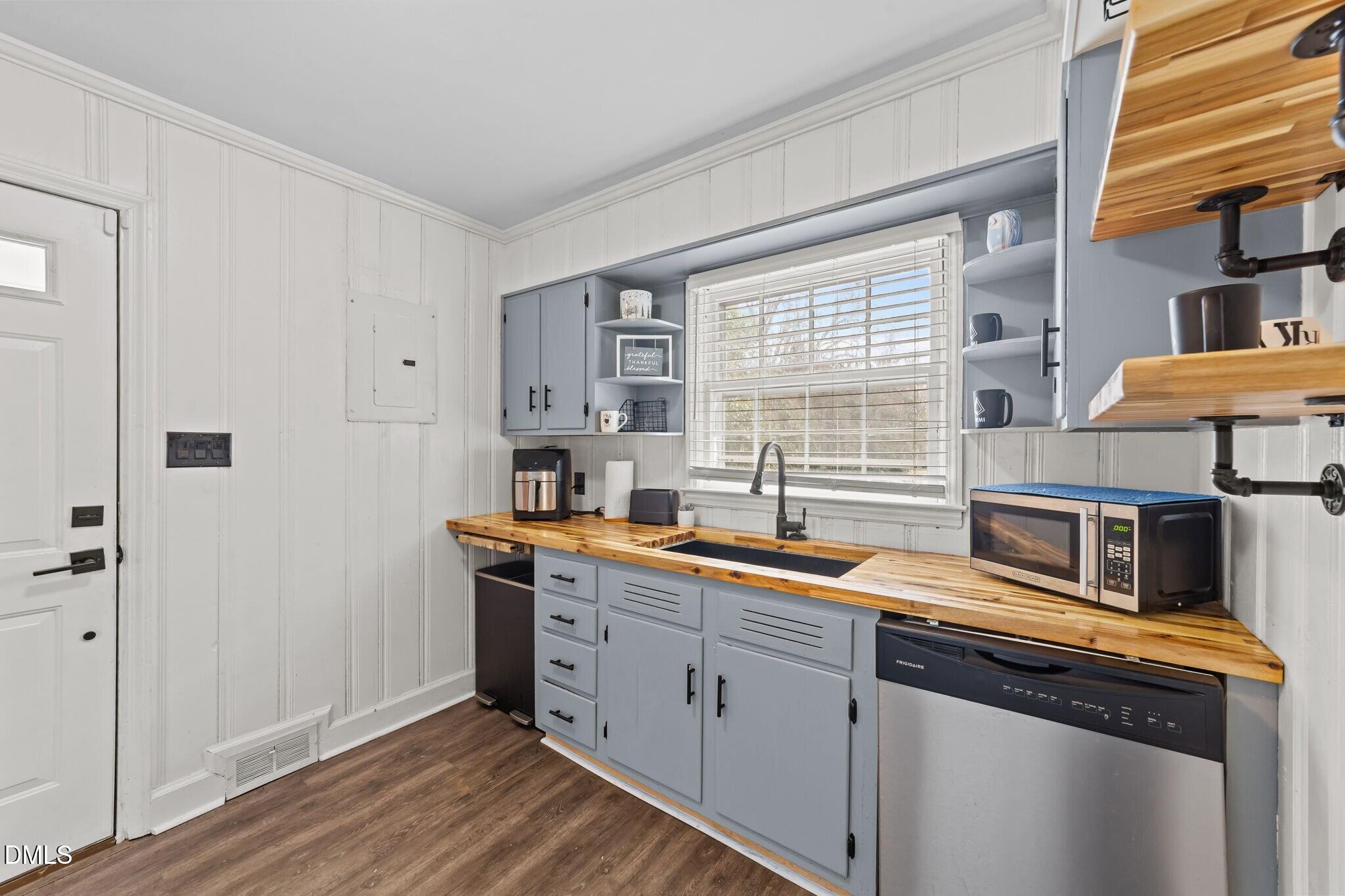 2613 Poole Road Property Photo 15
