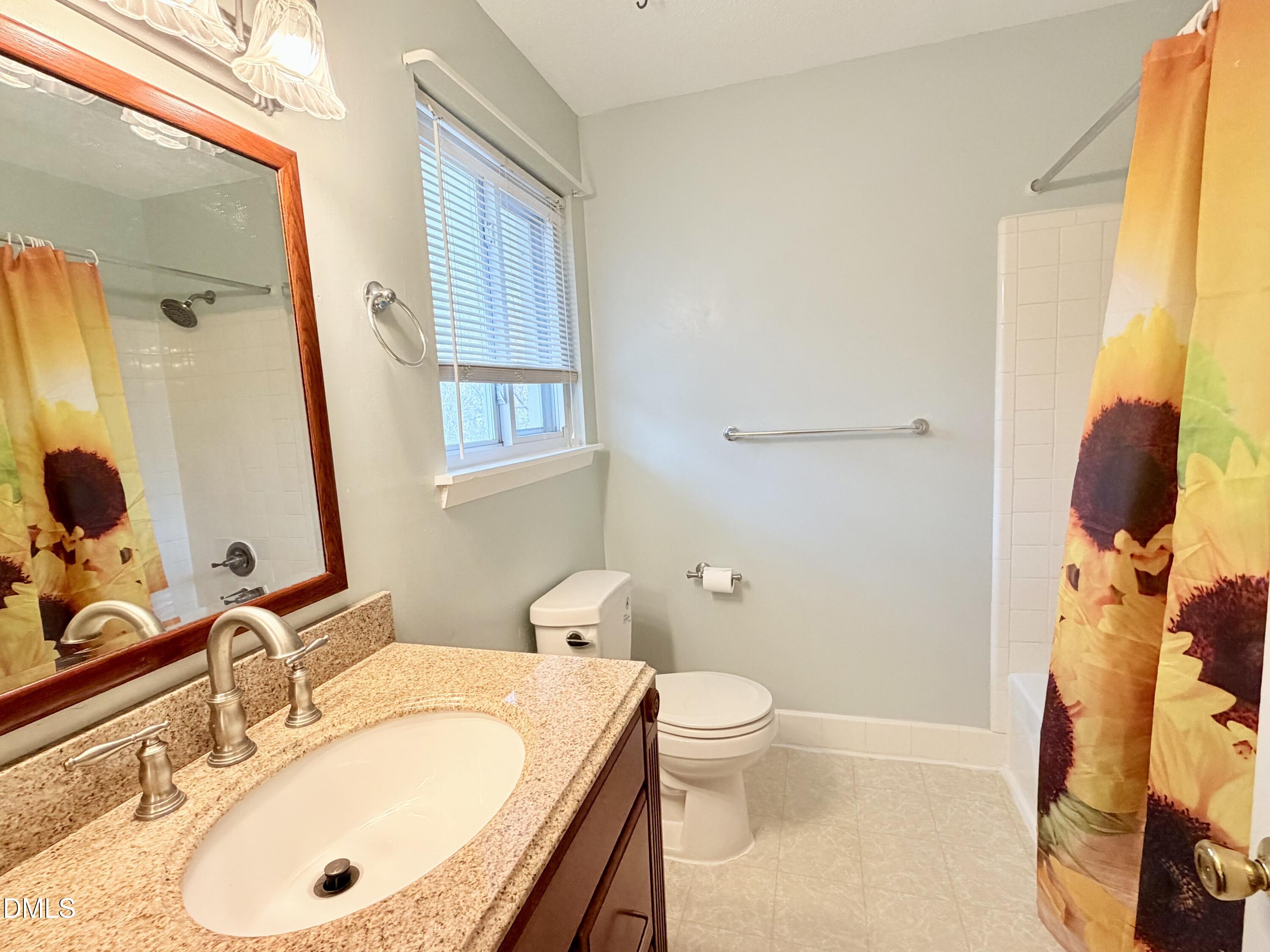 2375 Champion Court Property Photo 28