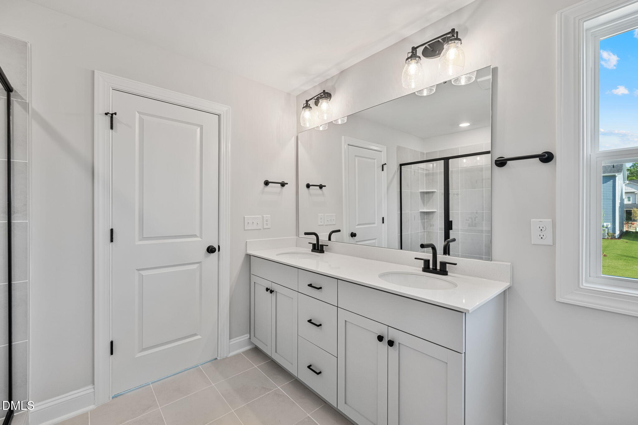 1008 Bostonian Drive Property Photo 17